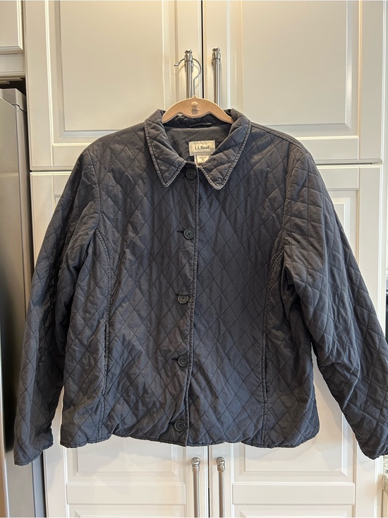 L.L. Bean Jackets & Blazers - L.L. Bean Quilted Dark Black Puffer Jacket